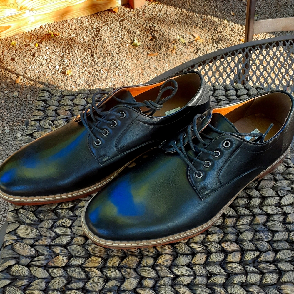 Men dress shoes